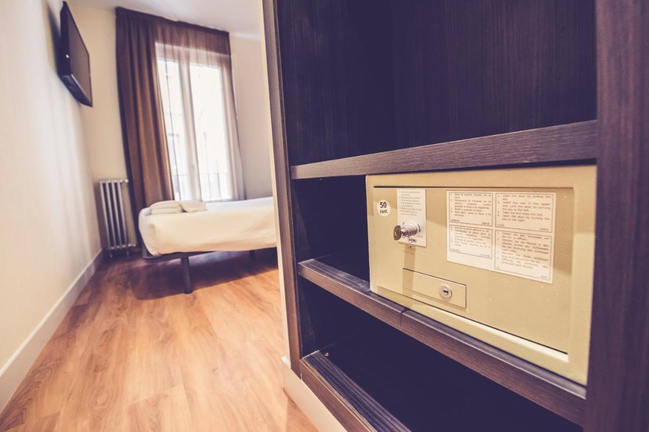 Hostal Marlasca Madrid Ngoại thất bức ảnh