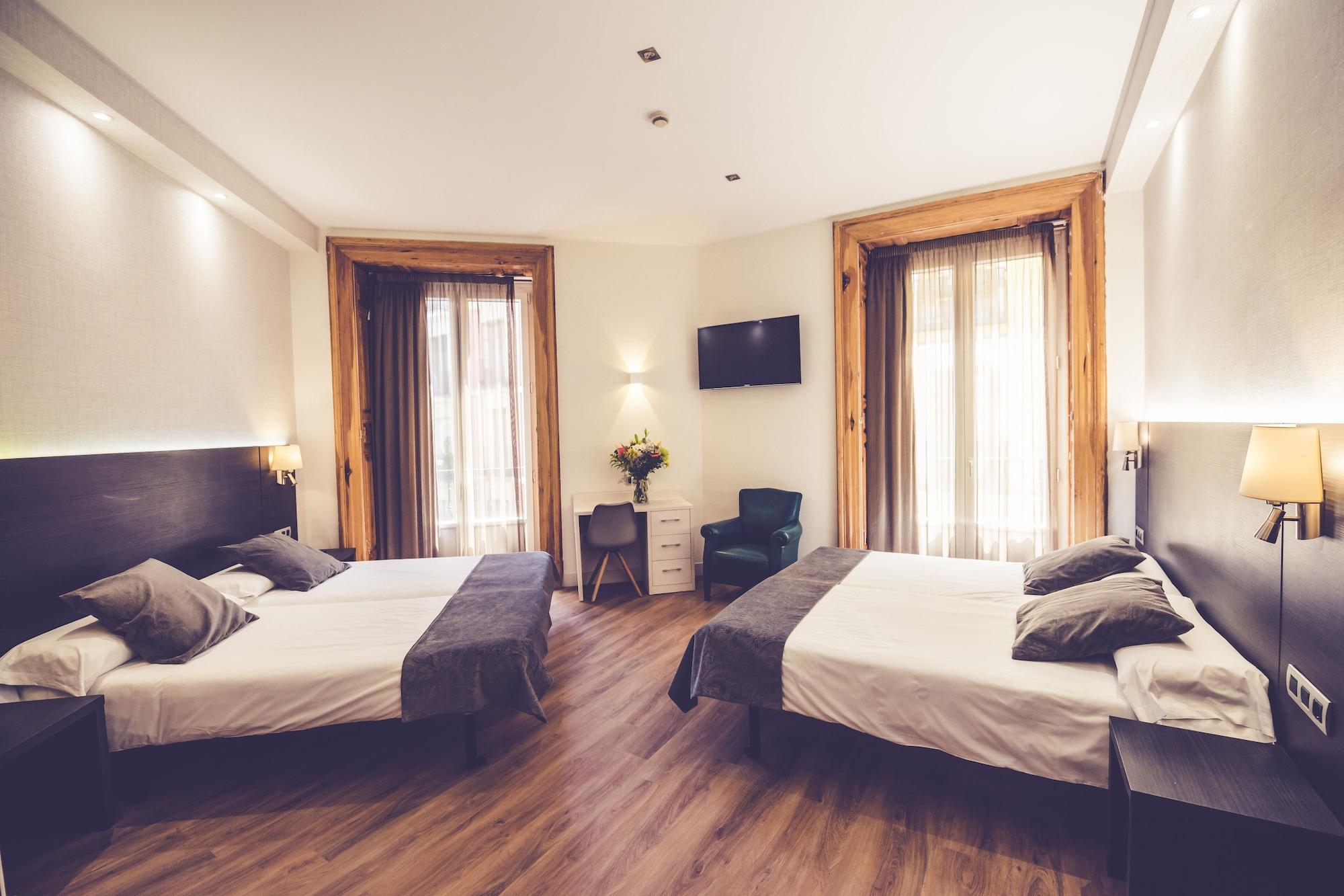 Hostal Marlasca Madrid Ngoại thất bức ảnh
