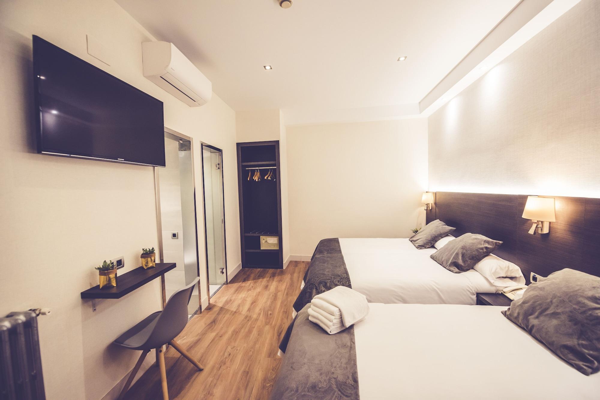 Hostal Marlasca Madrid Ngoại thất bức ảnh